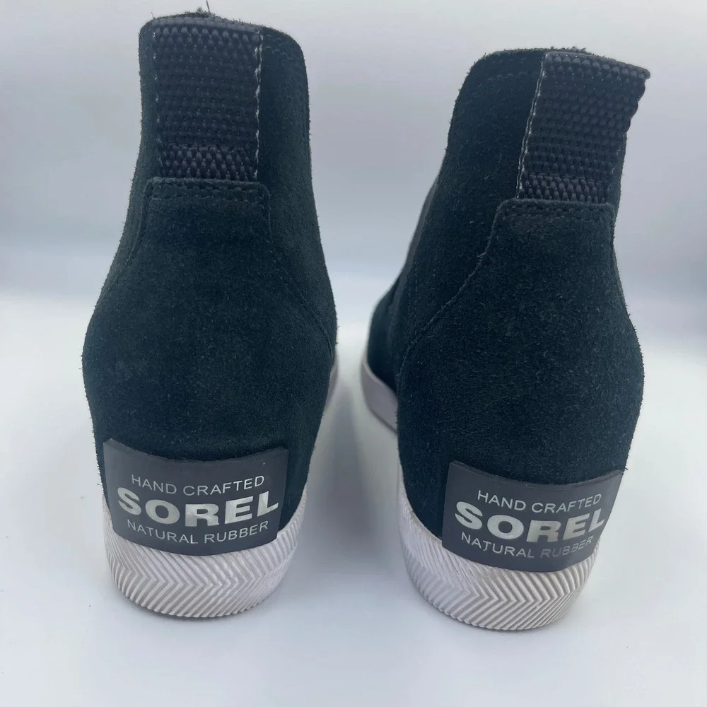 Sorel Womens Size 10 Black Suede Wedge Chelsea Slip On Sneakers